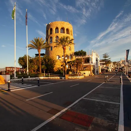 Appartement Marbella Banus Suites - Banus - Playa Del Duque - Luxury Beachfront Complex - 2Br - 2Ba - Direct Beach Access - Just 3 Min Walk To Puerto Banus Marina - 35,000 M2 Tropical Gardens - 3 Pools - 2 Onsite Restaurants - Ideal For Families Marbella